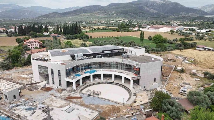 Milas Kültür Merkezi’nin yüzde 77’si tamamlandı
