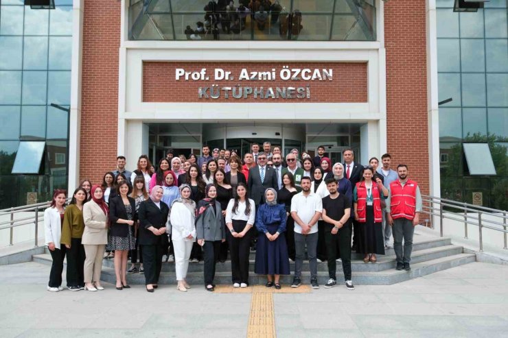 Sosyal hizmet öğrencilerinden uygulamalı proje sunumu