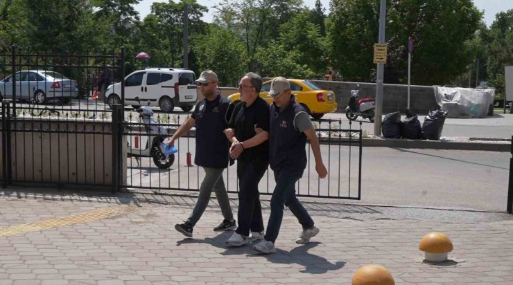 FETÖ firarisi meslekten ihraç emniyet müdürü, Kırıkkale’de yakalandı