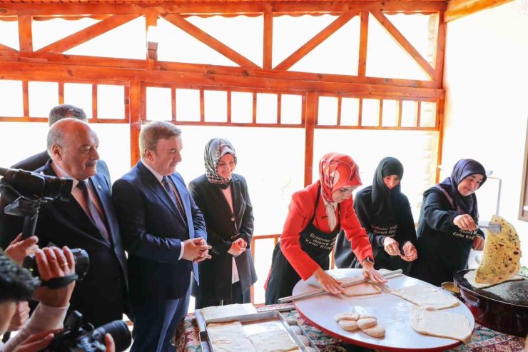 Hünerli Eller Kadın Kooperatifi yeni hizmet binası açıldı