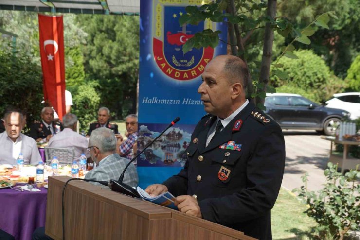 Jandarma, şehit aileleri ve gazilerle anlamlı etkinlikte buluştu