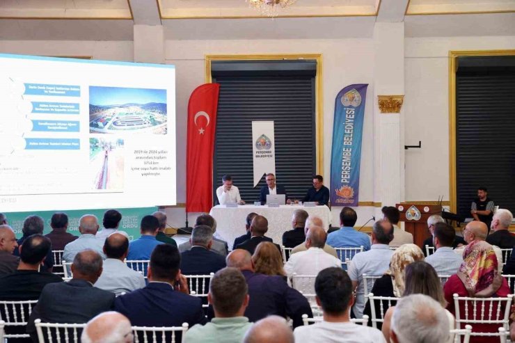 Perşembe geleceğini planlıyor