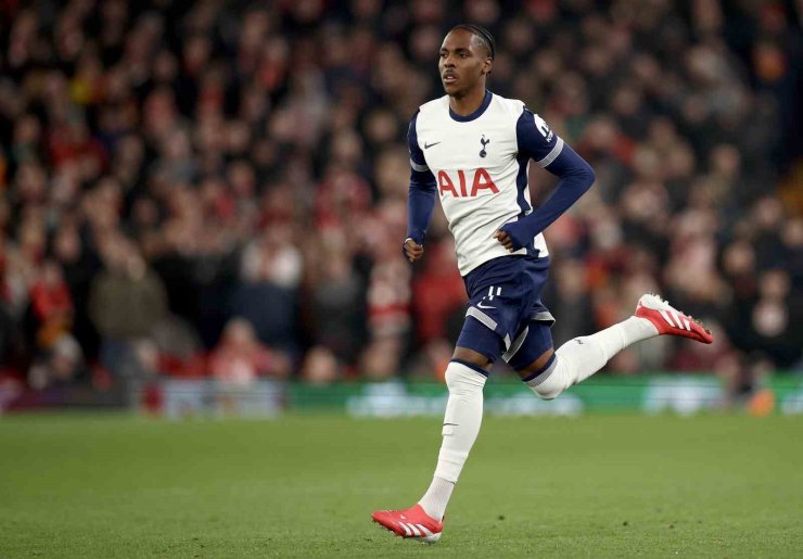 Tottenham, Mathys Tel’i duyurdu
