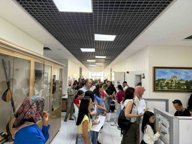 Sanat Akademisi’ndeki yaz kursları için kayıtlara yoğun ilgi