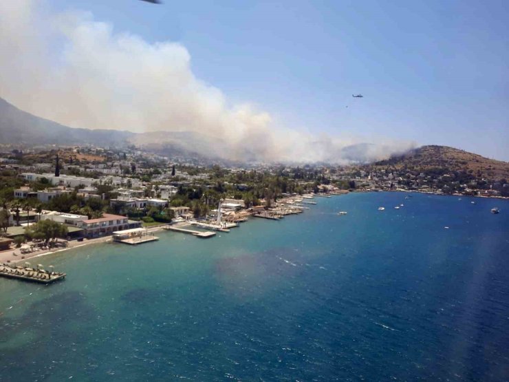 Bodrum Türkbükü makilik yangını devam ediyor