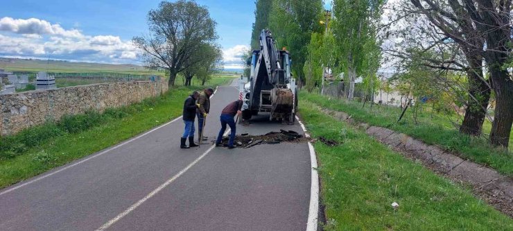 Arpaçay’da tahrip edilen su şebekesi onarıldı