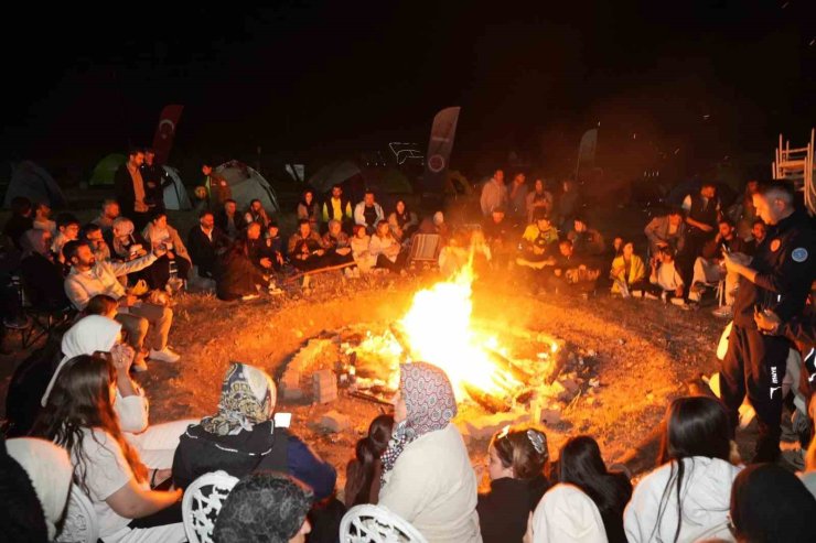 Yenişehir’de Gençlik Kampı’na yoğun ilgi