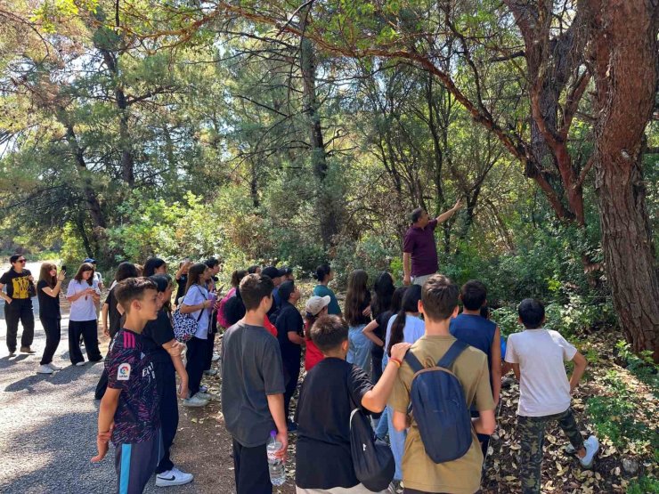 Ortaokul öğrencileri doğanın dilini öğrendi