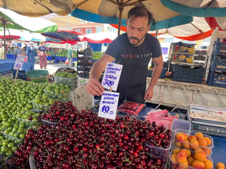 Esnaf: "’Tanesi 10 TL’ etiketi tadım sayısını azaltmak içindi, çarpıtıldı"