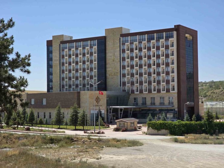 Yozgat’ta termal otelde havuza düşen çocuk hayatını kaybetti