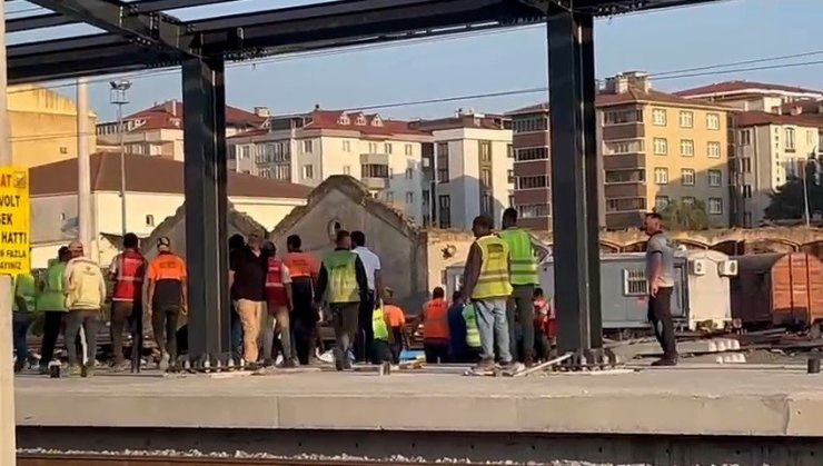 Çerkezköy’de elektrik akımına kapılan işçi ağır yaralandı