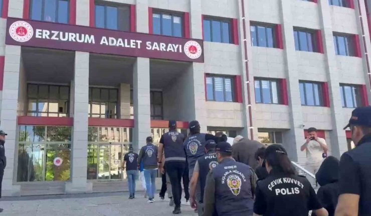 Sahte ilan dolandırıcılarına polis baskını