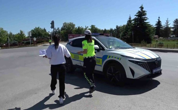 Komiser İlayda, bu defa genç kızı hayallerine kavuşturdu