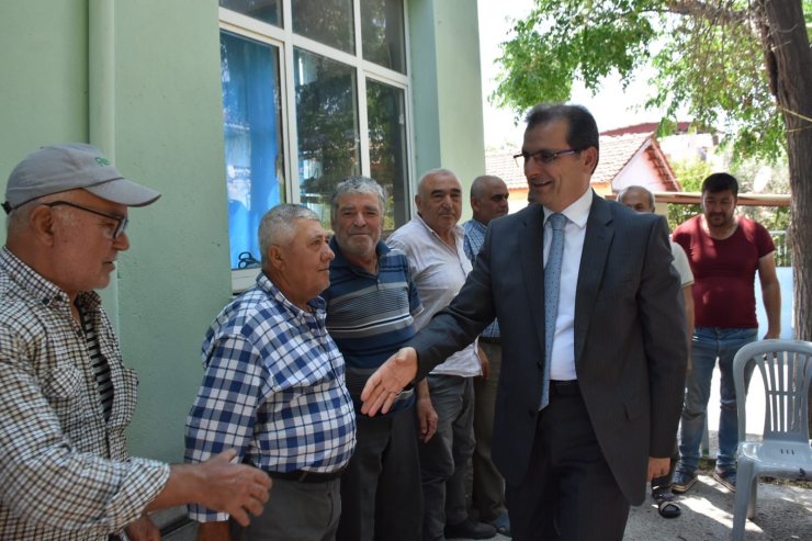 Salihli Kaymakamı Güldoğan, 3 mahallede talepleri dinledi