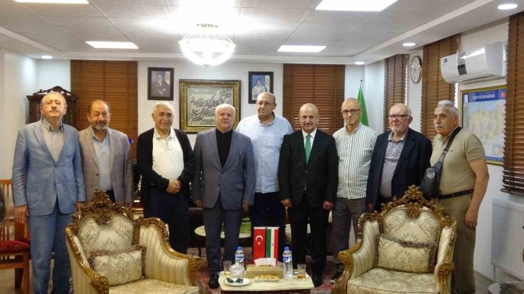 Başkonsolos Mohammad Ebrahimi; "İran teslim olsa sıra diğer ülkelere gelecek"