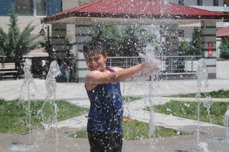 Bayburt’ta sıcaklıklar artmaya başlıyor