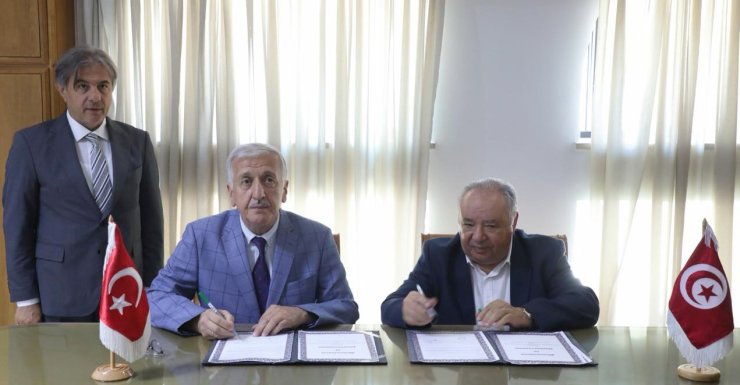 Konyalı sanayicilerden Tunus’a çıkarma