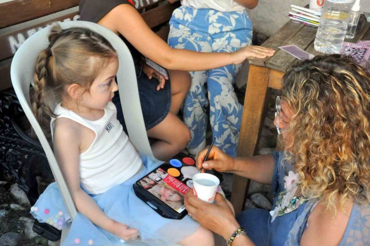 Menteşe’de "Hazine Pazarı" renkli görüntülere sahne oldu