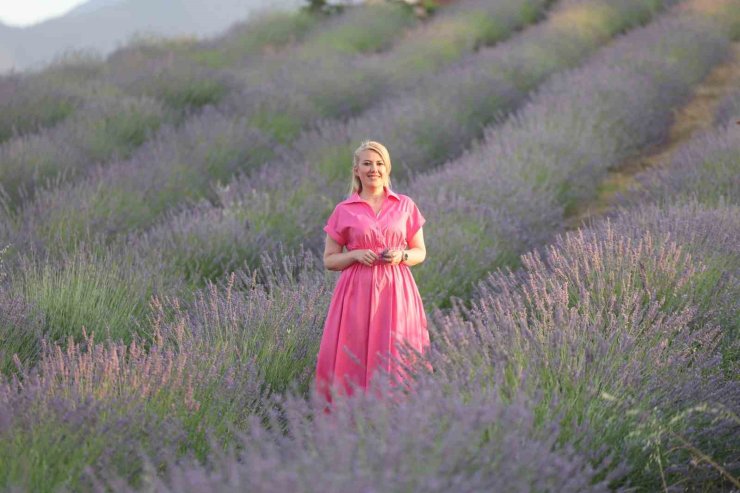 Merkezefendi’nin lavanta bahçesi ziyaretçilerini bekliyor