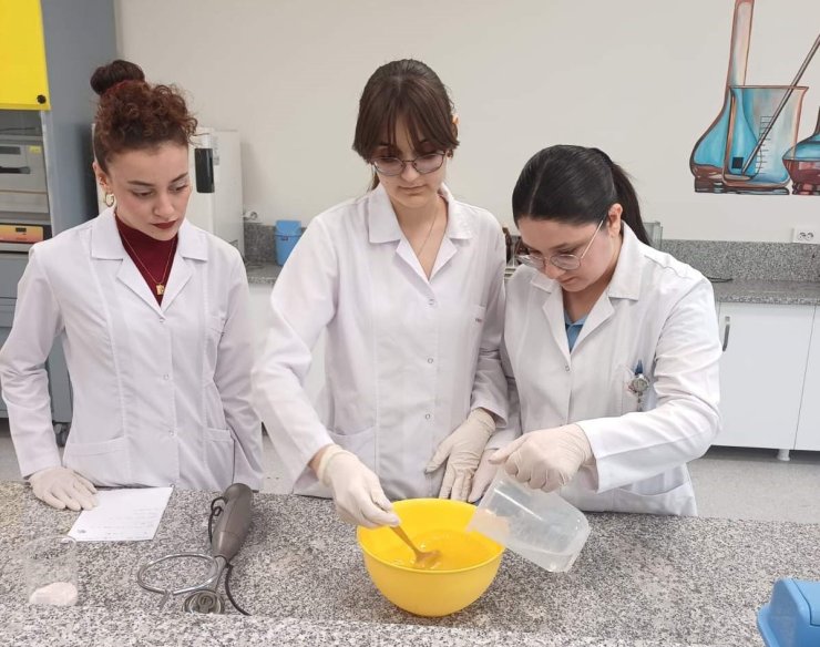 EÜ’de atık yağlar sabuna dönüşüyor