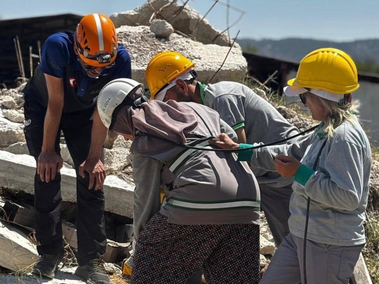 Merkezefendi Belediyesi Arama Kurtarma Ekibi afetlere karşı hazır