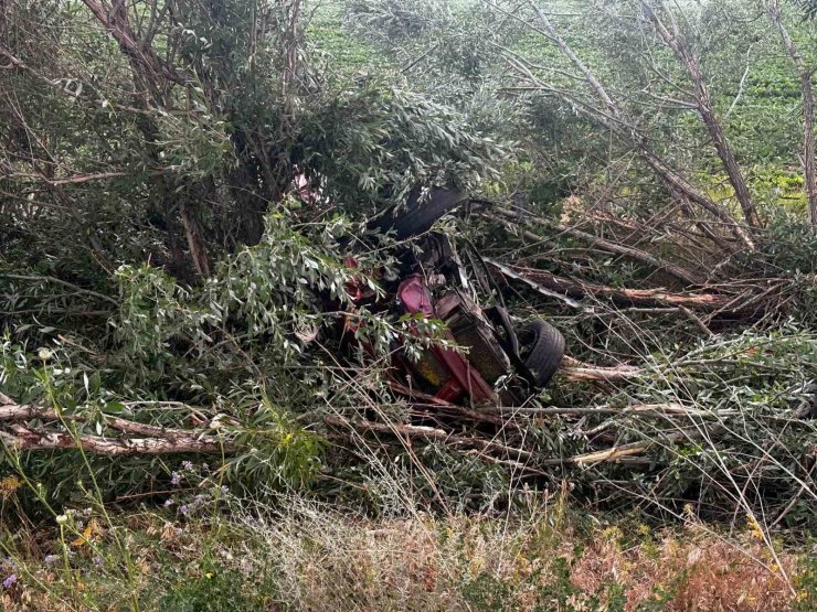 Kayseri’de otomobil şarampole devrildi: 5 yaralı