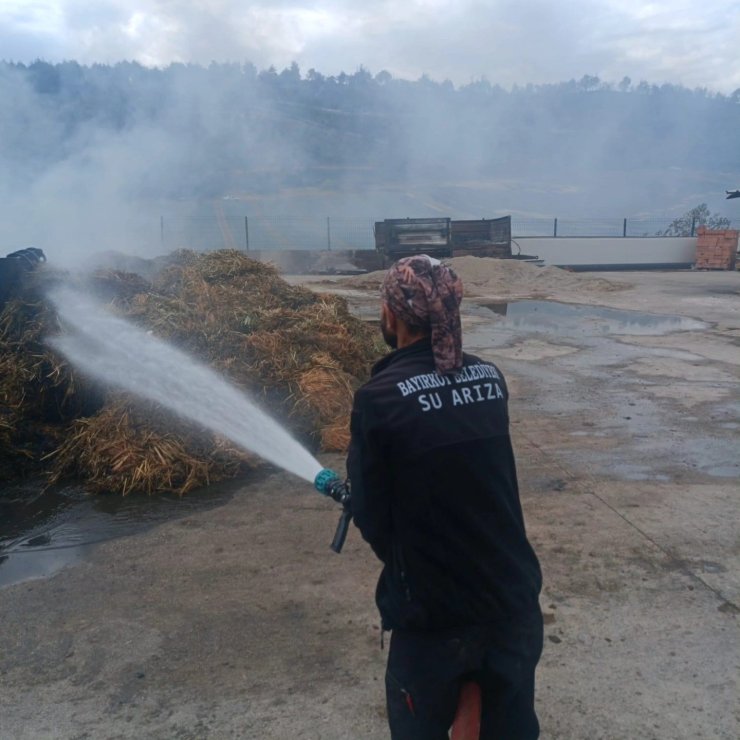 Bayırköy Belediyesi yangın bölgesinde soğutma çalışmalarına katıldı