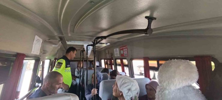 Emniyet kemerinin önemine dikkat çekildi