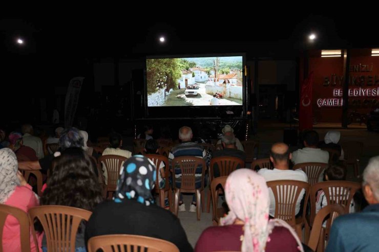 Çameli’nde sinema ve türkü dolu yaz akşamı