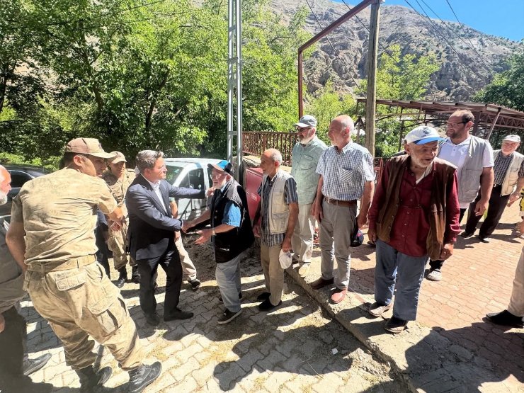 Kaymakam Arıkan ilk ziyaretini 33 vatandaşın şehit edildiği Başbağlar köyüne gerçekleştirdi