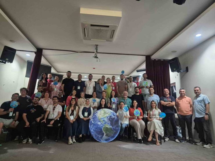 TÜBİTAK destekli "Mavi Bilye Enstitüsü" projesi İnegöl’de tamamlandı