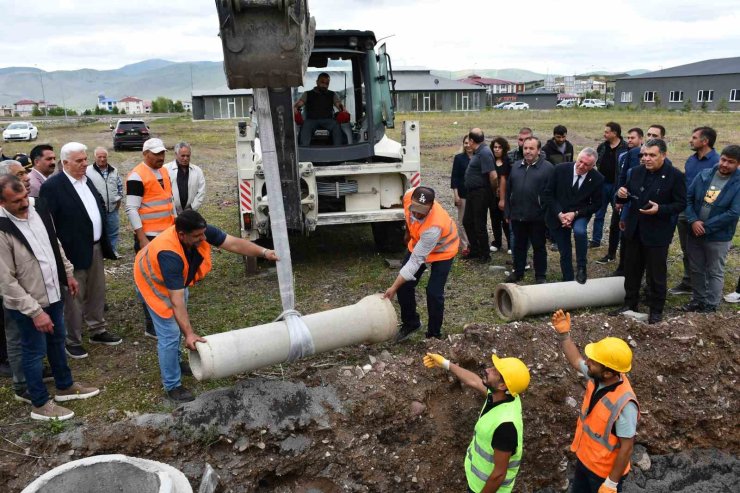 Galericiler Sitesi’nin temel atma töreni yapıldı