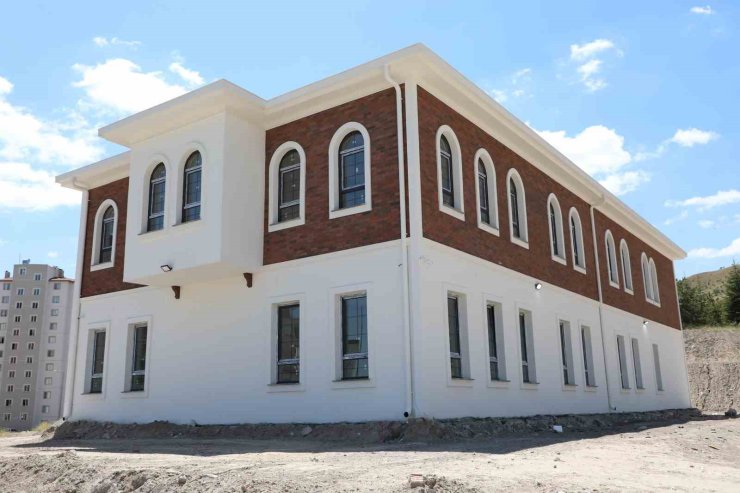 Kocatepe Diyanet Eğitim Ve Kültür Merkezi hızla tamamlanıyor