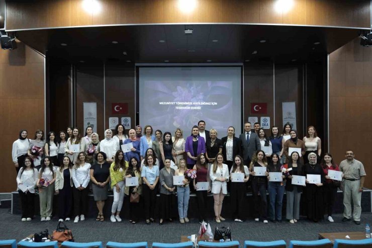 "Kuzeyin Dijital Yıldızları Programı"nda mezuniyet sevinci