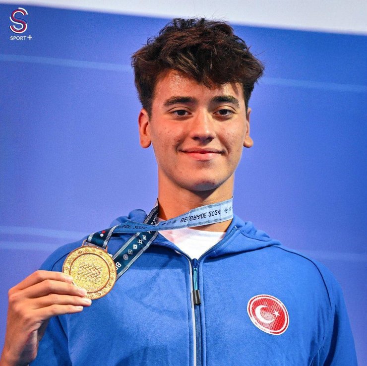 İzmitli yüzücü, Avrupa’da üst üste altın madalya kazandı