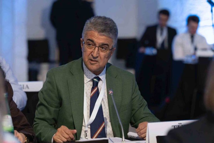 MHP Erzurum Milletvekili Kamil Aydın, Porto’da Agitpa genel kuruluna seslendi