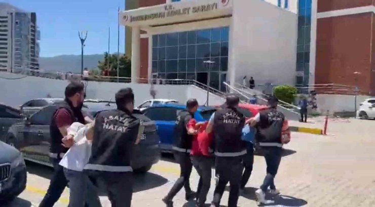 İskenderun’da şüpheli ölüme; 3 gözaltı 1 tutuklama