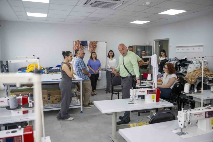 AB Heyeti, Halkkent Sosyal Girişimcilik Merkezinde incelemelerde bulundu