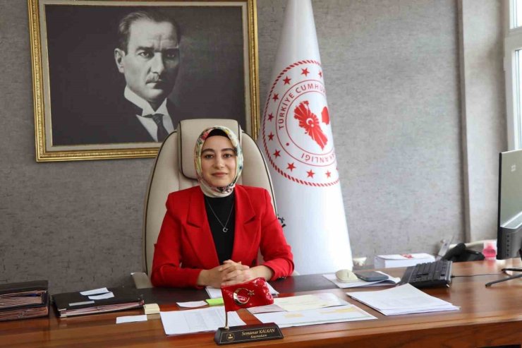 Olur’da bir ilk: Kaymakam Semanur Kalkan göreve başladı