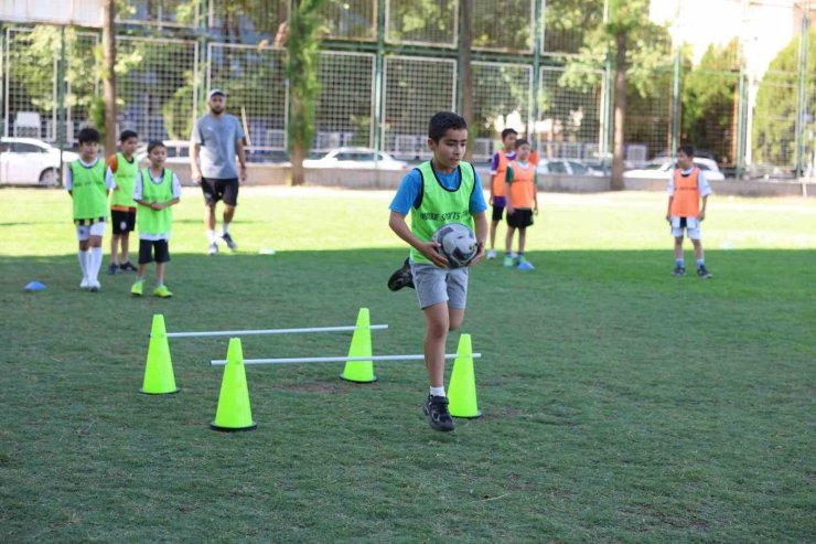 Başkan Çerçioğlu’nun destekleriyle Aydınlı çocuklar sporla gelişiyor