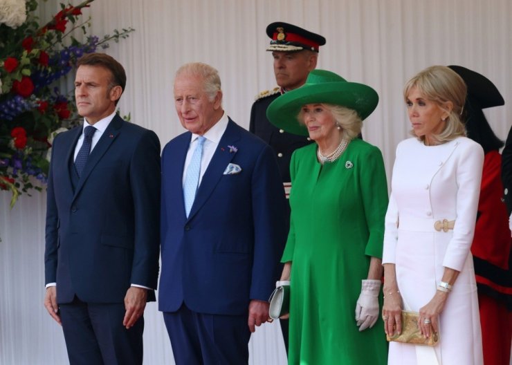 Fransa Cumhurbaşkanı Macron’dan İngiltere’ye ilk ziyaret