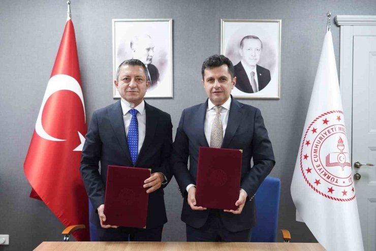 Ford Otosan, otomotivde sektöre entegre okul modelini hayata geçiyor