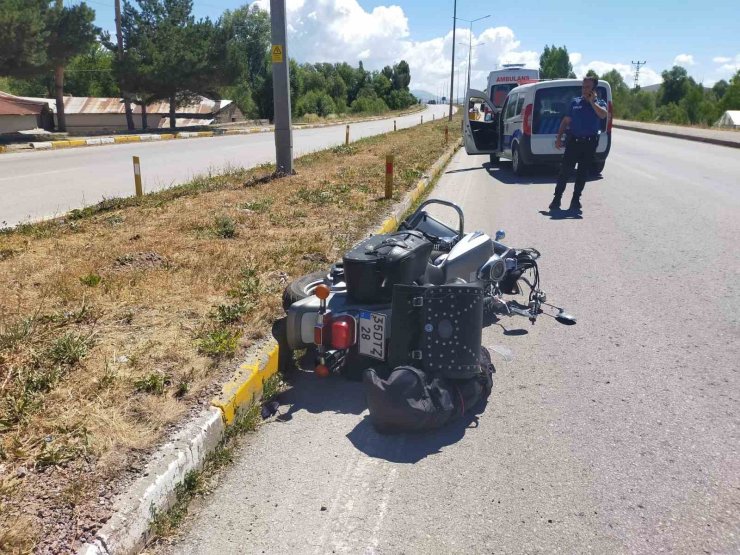 Motosikletin çarptığı yaya hayatını kaybetti