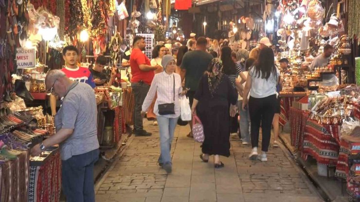 Gaziantep’te turist yoğunluğu yüzleri güldürüyor