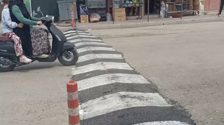 Elektrik hattı korunsun diye yapılan kasis, motosikletliyi hastanelik etti