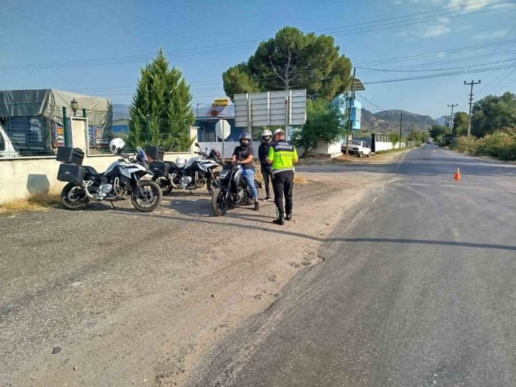 Köşk’te kurallara uymayan 6 sürücüye para cezası