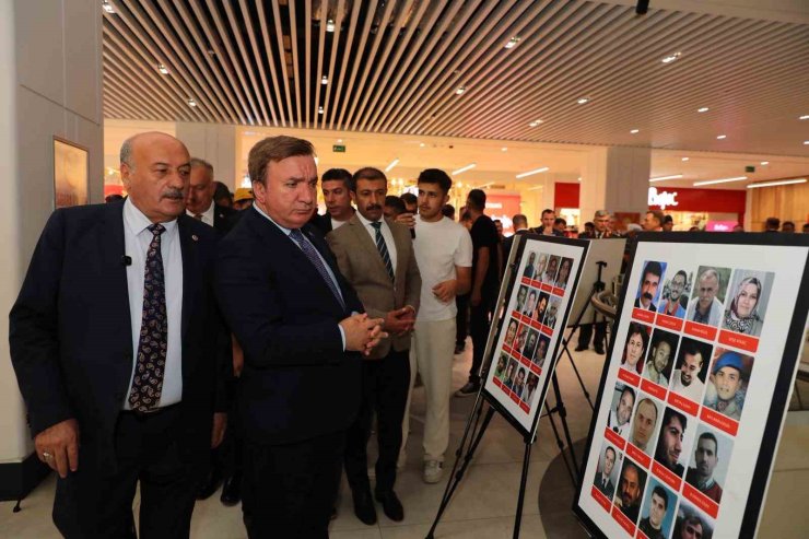 15 Temmuz Kronolojik Fotoğraf Sergisi açıldı