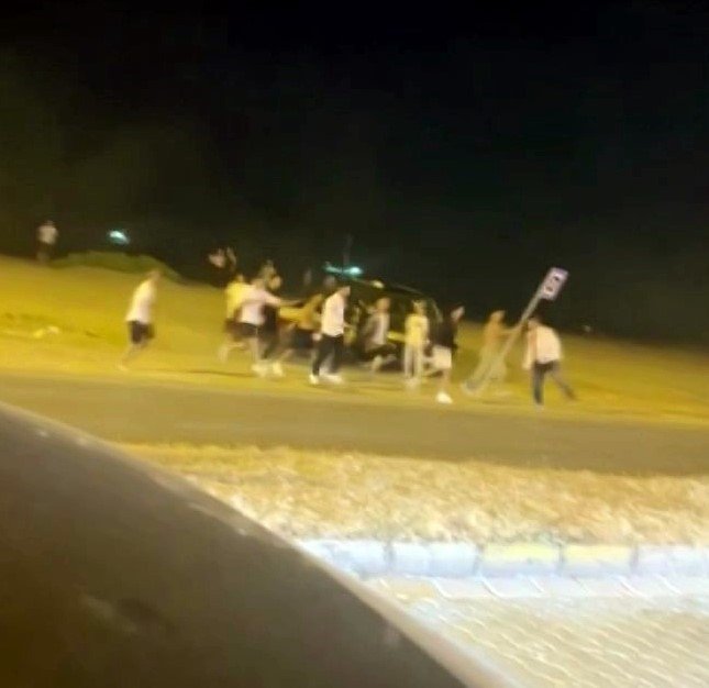 Sakarya’da ‘yan baktın’ kavgası kanlı bitti: Polis yaralandı, 3 tutuklama