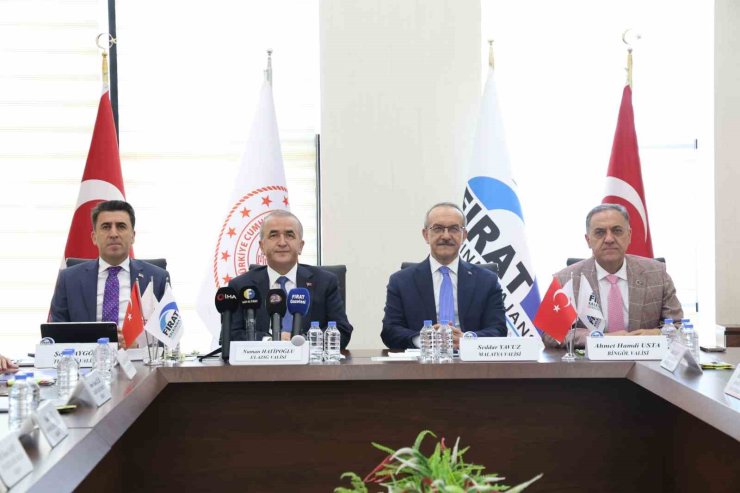 Valiler Elazığ’da buluştu, bölgeye 28 milyon TL’lik destek planı açıklandı