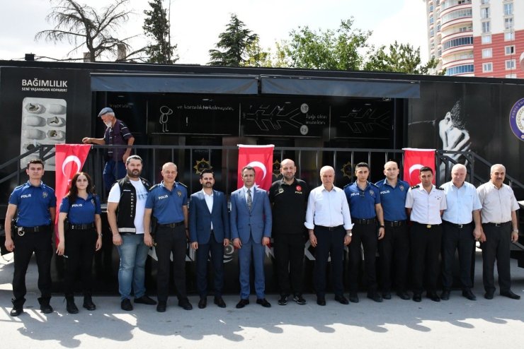 Kulu’da "En İyi Narkotik Polisi Anne" semineri